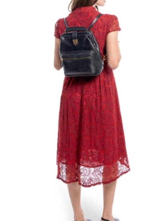Old trend doctor Backpack with Gold Hardware leather main image 8